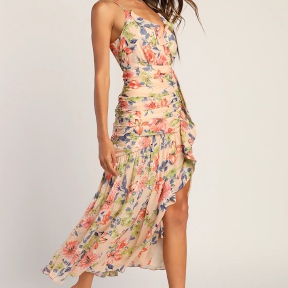 Lulu's Floral Print Maxi Dress in Cream and Pink